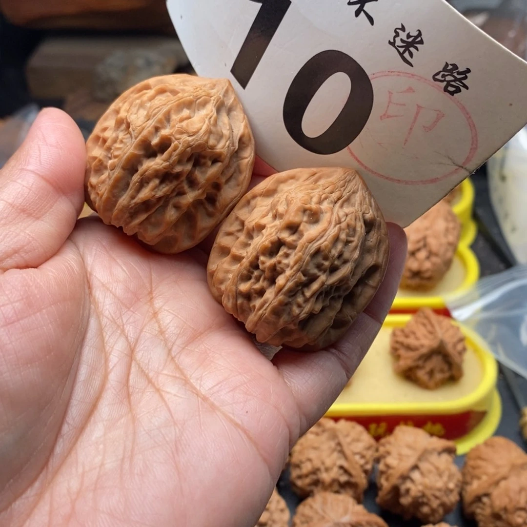 把件文玩核桃38钱袋子鸡心