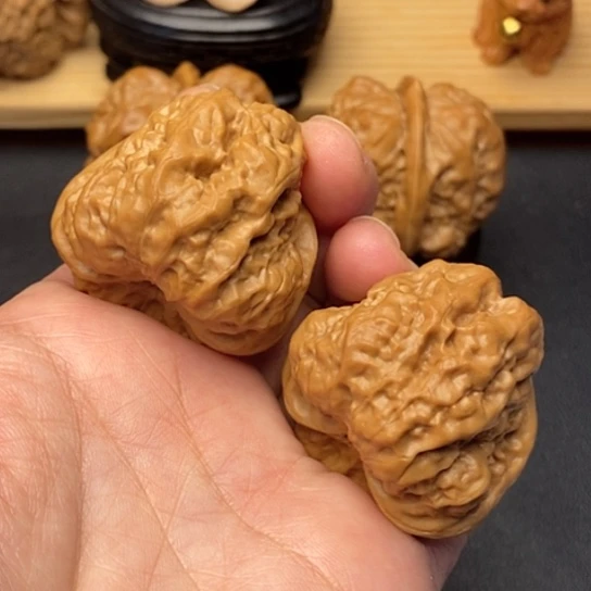 把件核桃38蛤蟆头