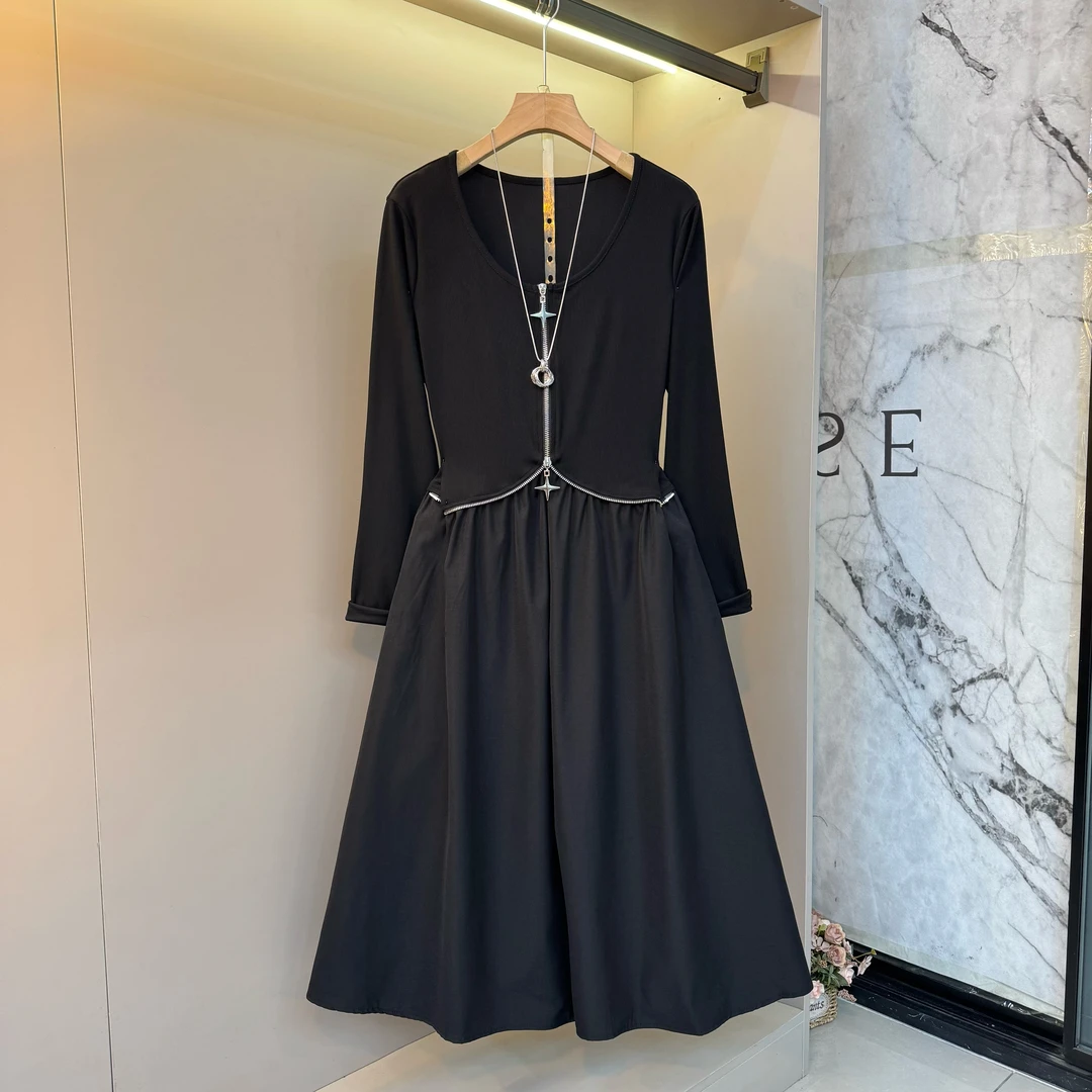 2025早秋款高级感法式气质拉链设计感显瘦时尚百搭连衣裙901