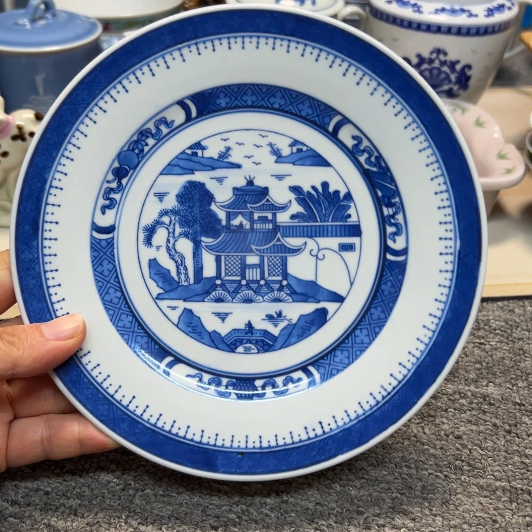 瓷盘景德镇陶瓷青花瓷盘18厘米