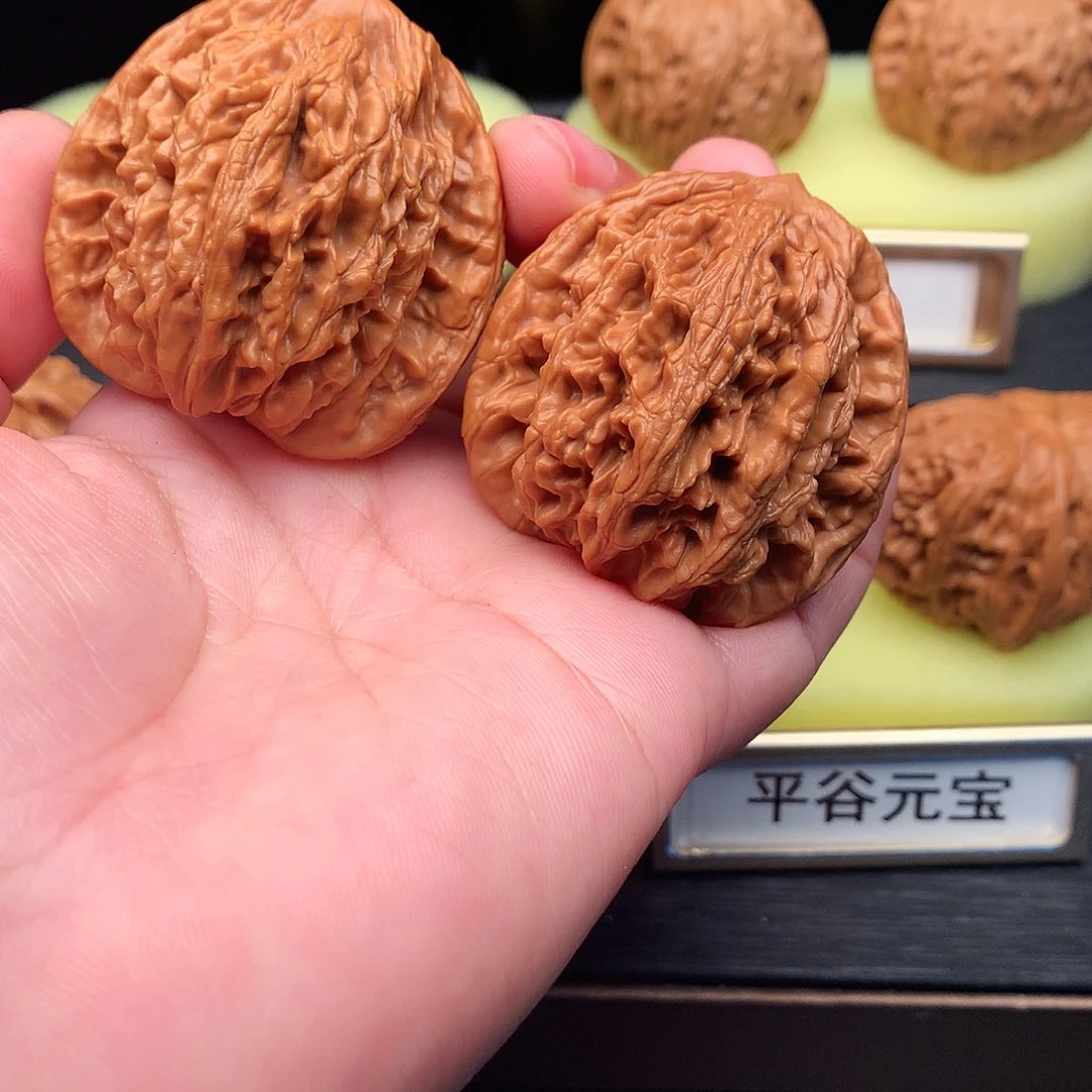 文玩核桃吊坠883号虎头43