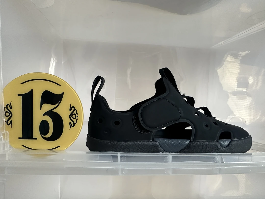 【13号链接】四代飞机鞋黑色童鞋