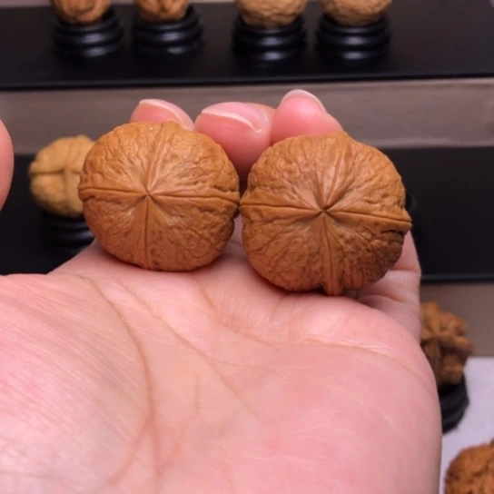 文玩核桃把件Z**G骰子四楞12