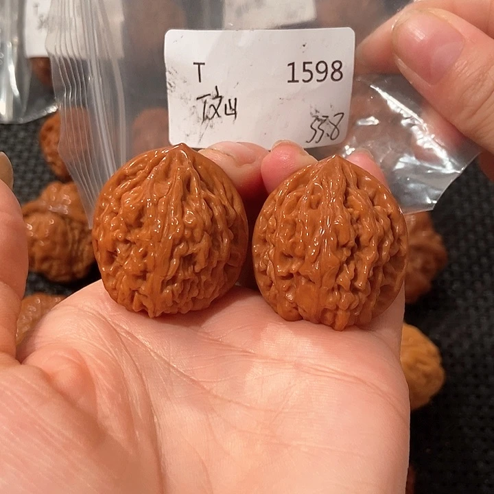 文玩核桃吊坠文山33.8