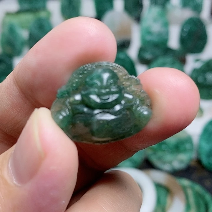 未镶嵌独山玉颈饰