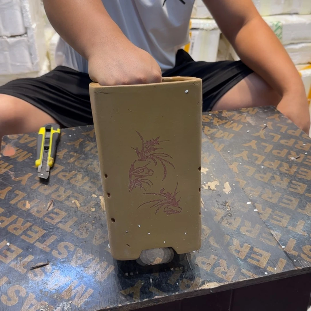 紫砂花盆瑕疵和瑕疵