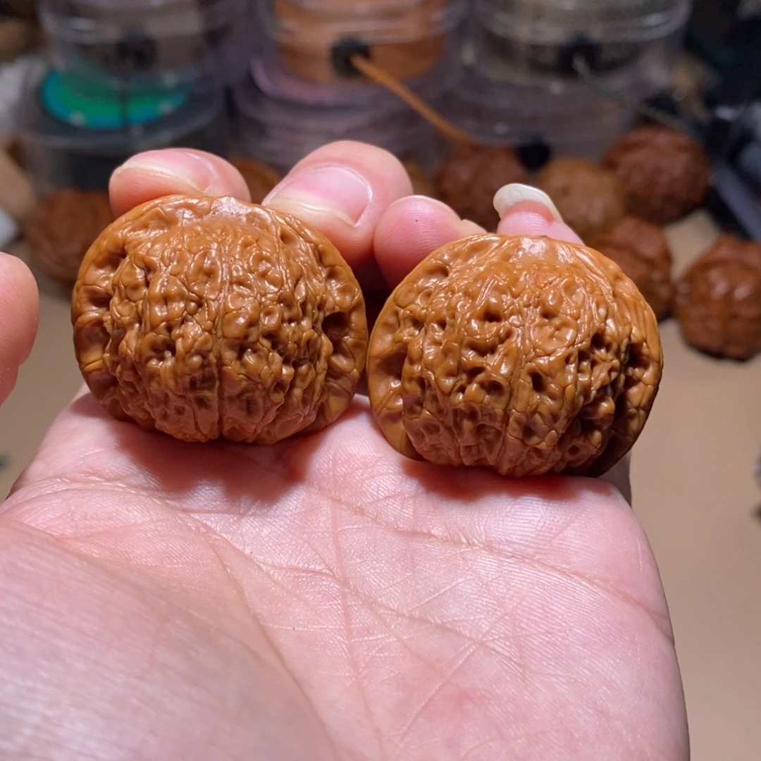 文玩核桃把件全品无修38尺S级平谷血麒麟