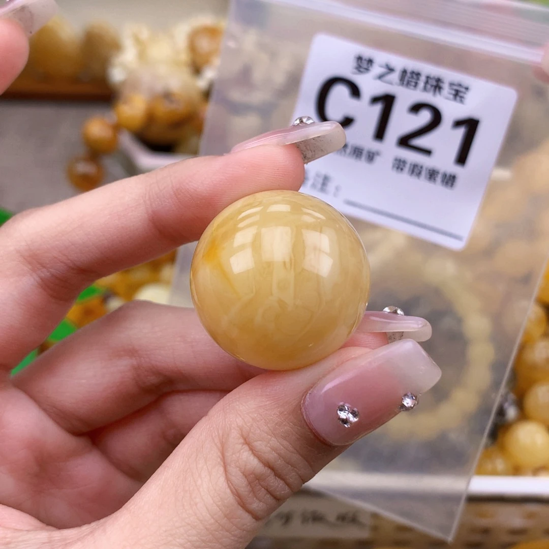 未镶嵌琥珀珠宝奇石