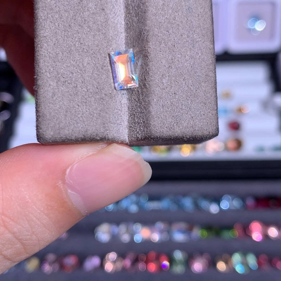 月光石裸石0.695ct