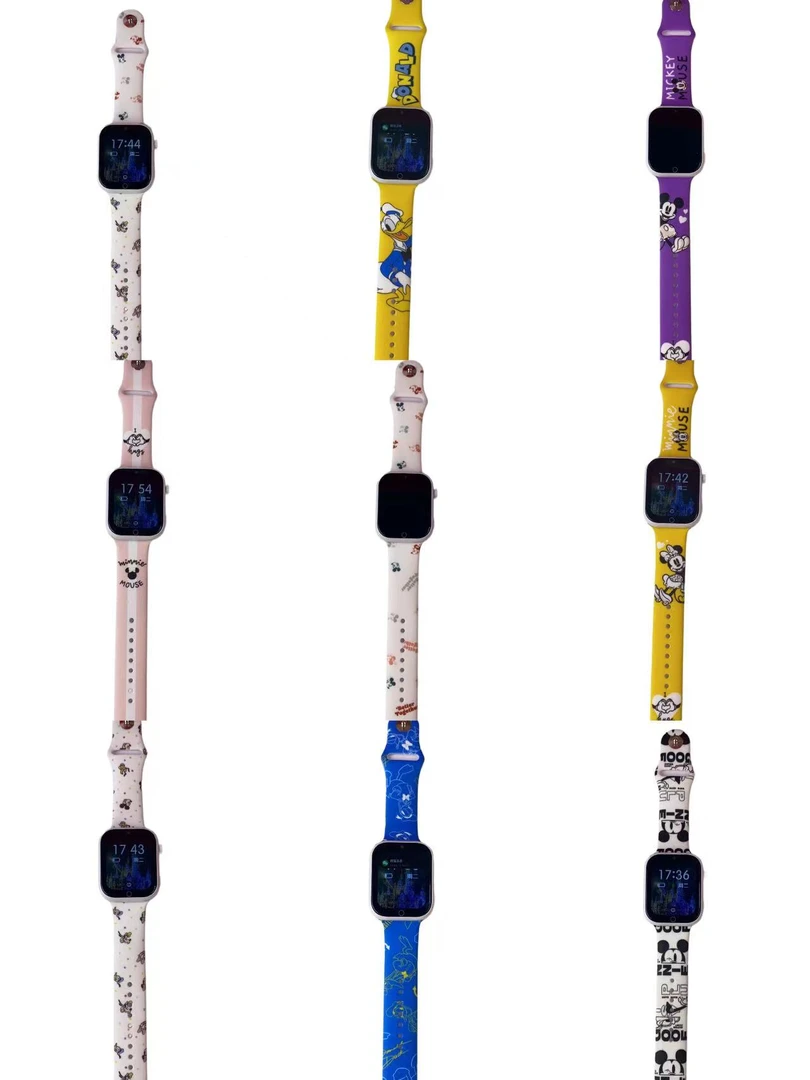 儿童智能电话手表配搭表带多种颜色卡通图案颜色随机不指定