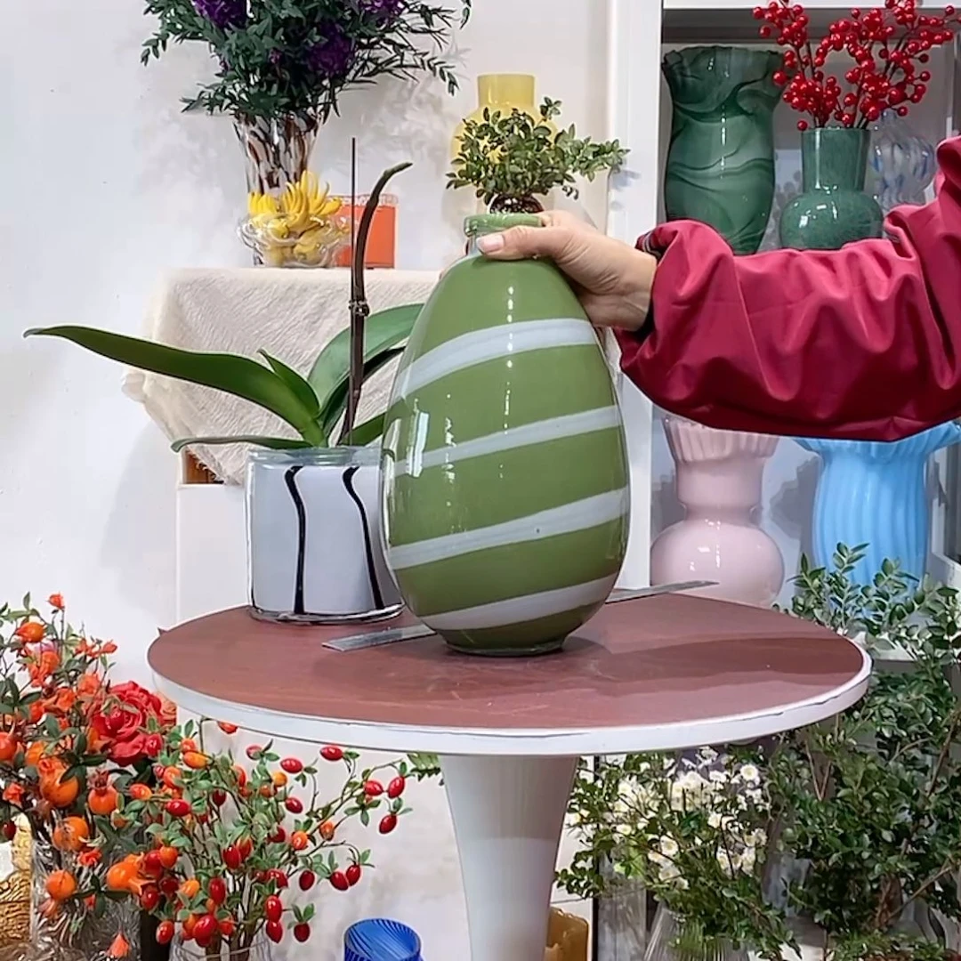 原色小口径3高31宽15有气泡有黑点