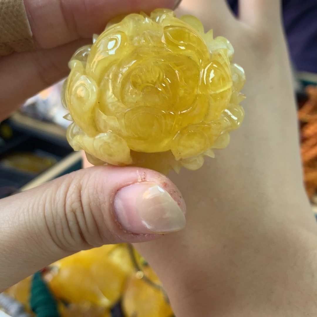 琥珀未镶嵌珠宝奇石42