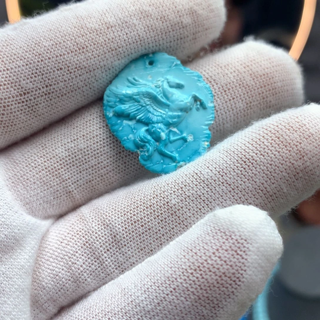 绿松石未镶嵌挂件