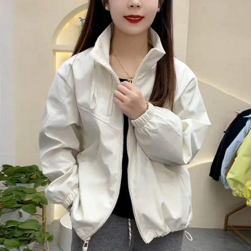 小个子简约时尚短款冲锋衣外套女2025年春季新款宽松洋气百搭上衣