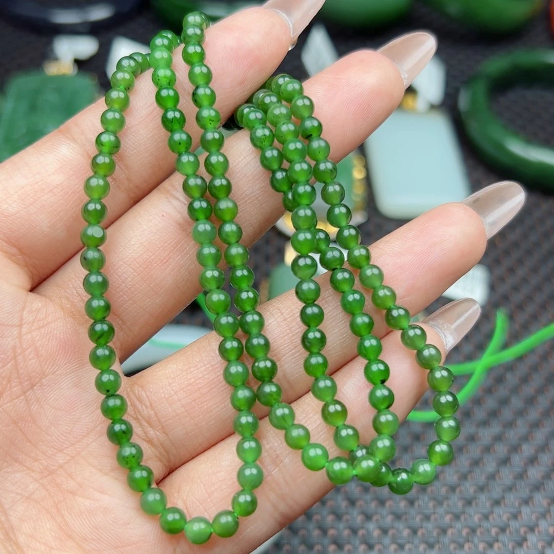 和田玉吊坠未镶嵌