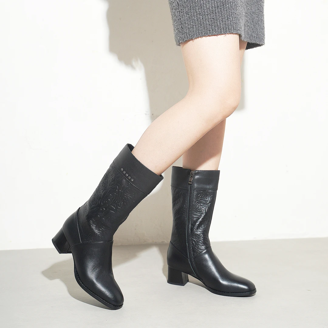 6.5cm真皮复古女士短靴粗跟中筒压纹圆头骑士靴英伦秋冬高跟靴黑