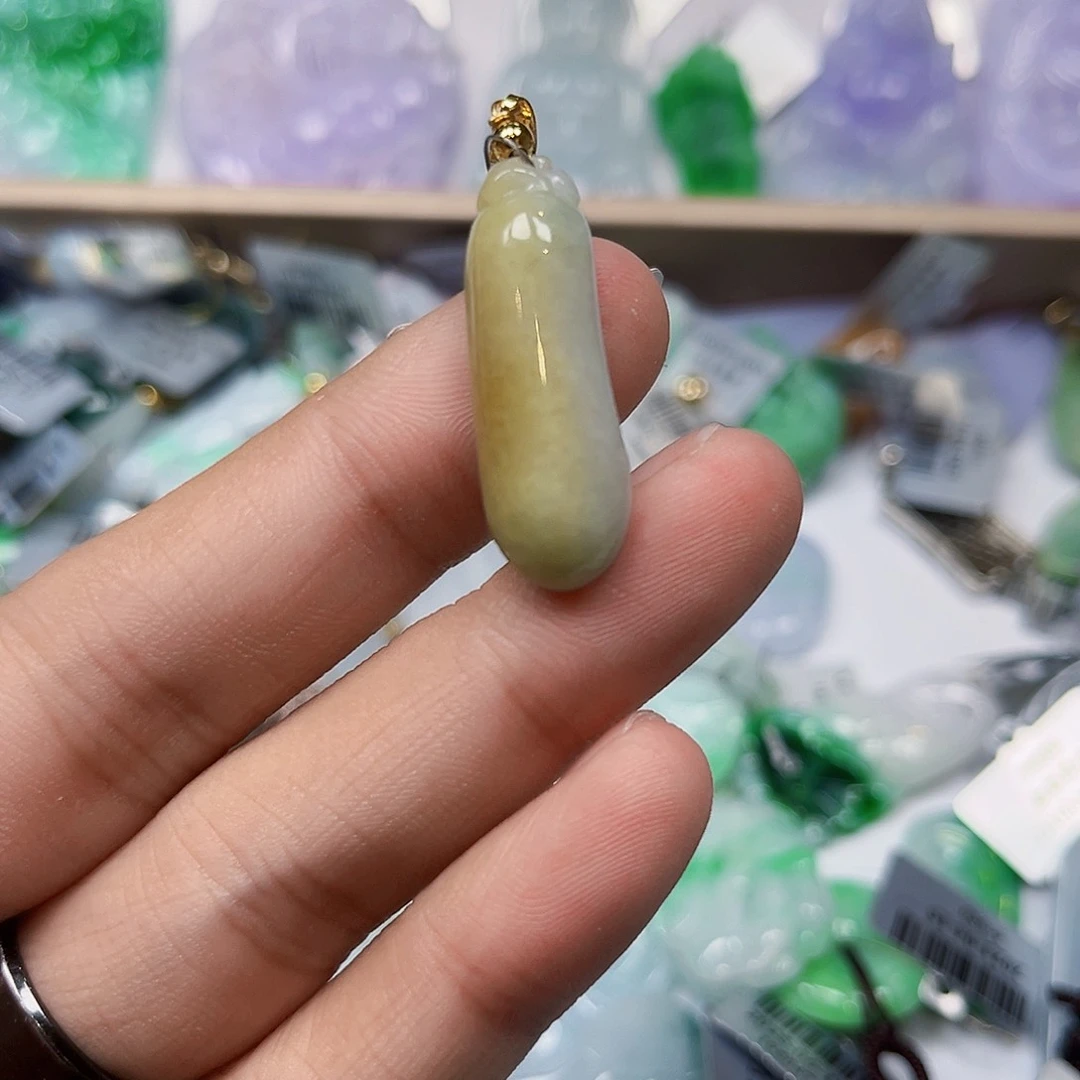 翡翠未镶嵌颈饰缅甸翡翠A货