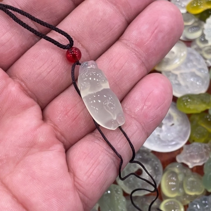 蛇纹石玉合金颈饰