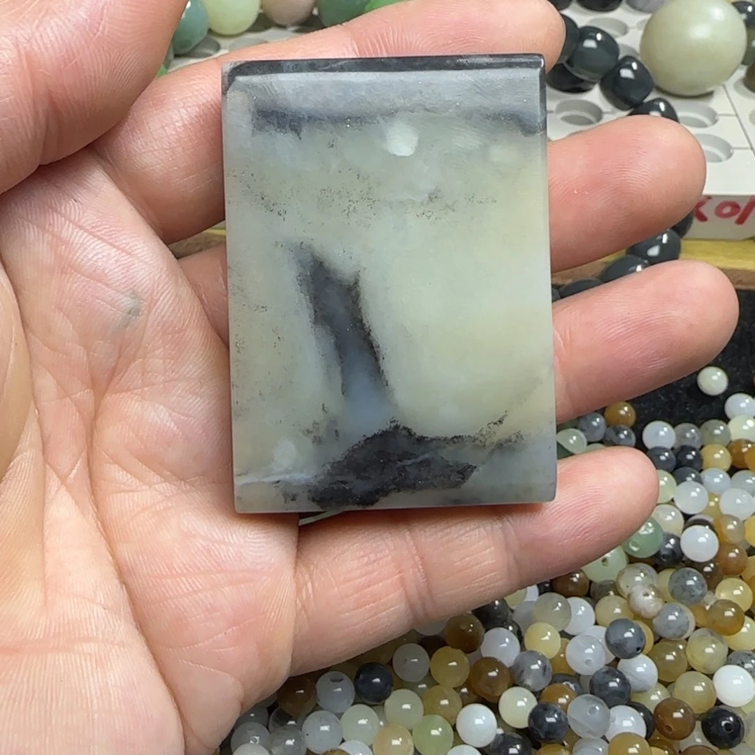 和田玉未镶嵌吊坠(不含链)