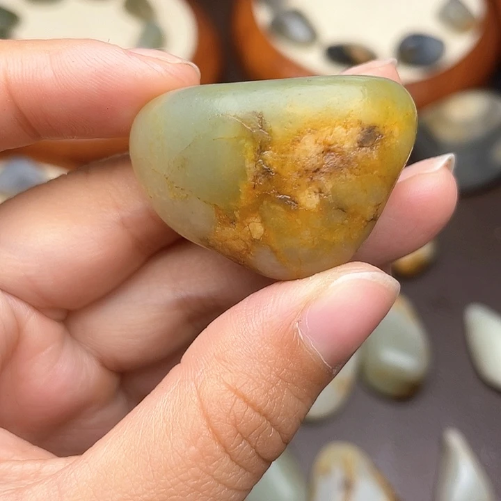 和田玉未镶嵌颈饰21