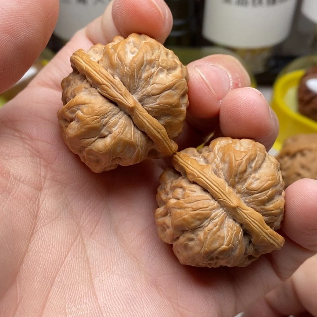 核桃把件3.8cm蛤蟆头的