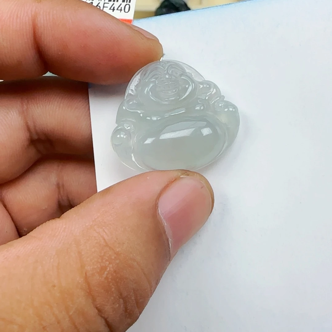 翡翠未镶嵌颈饰肉*乎，