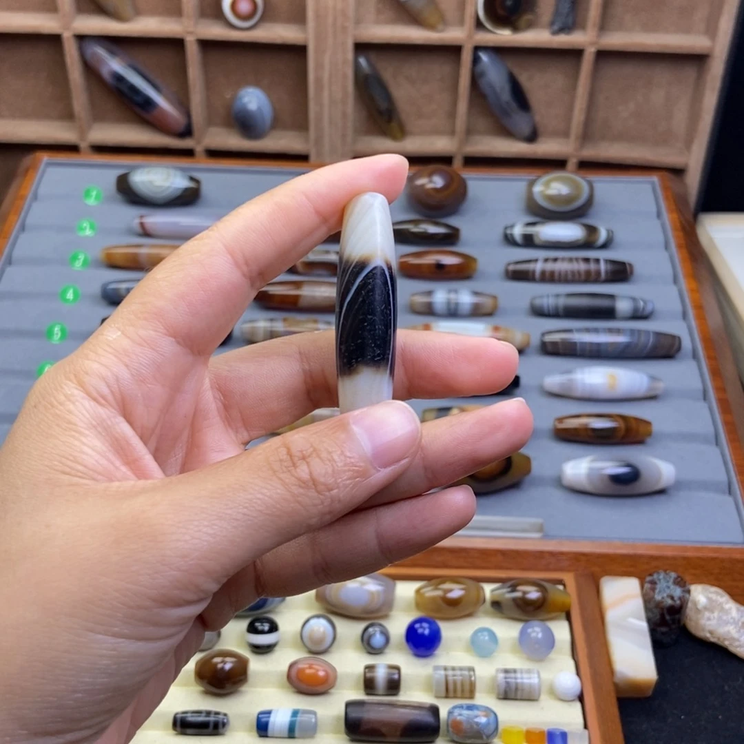 玛瑙/玉髓颈饰未镶嵌勇****度