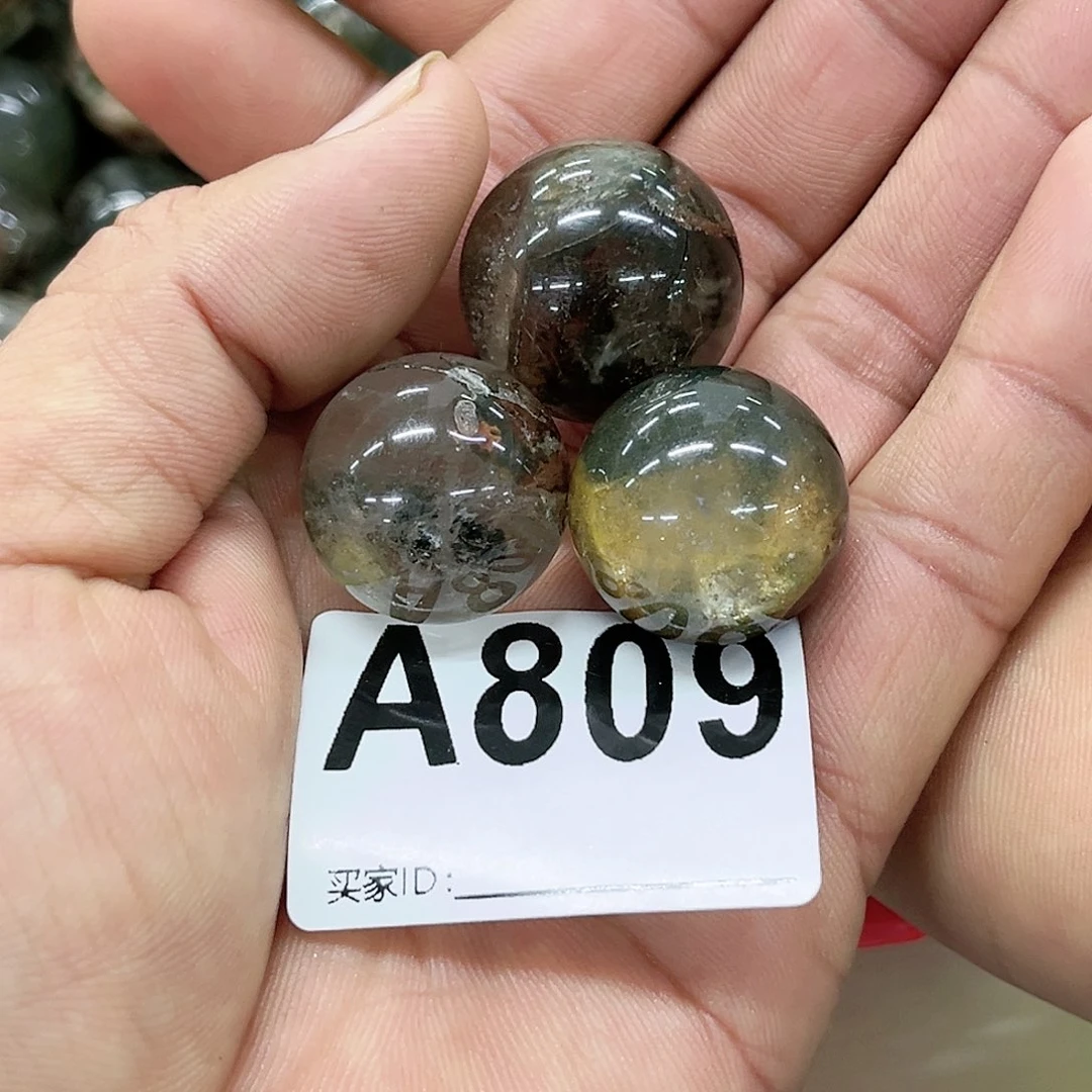 水晶天然水晶有棉有裂完美主义者谨慎下单未镶嵌?****渣