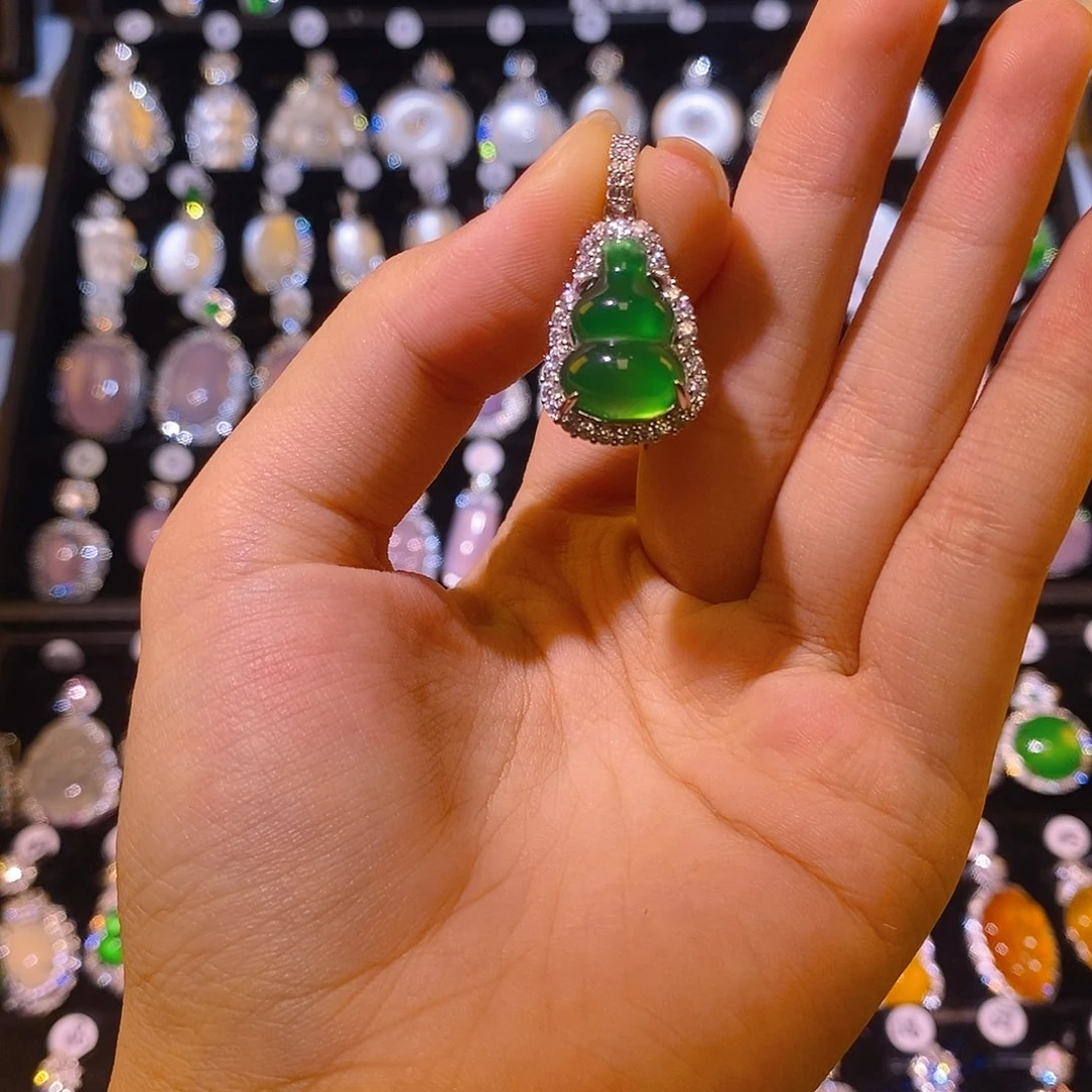 合金颈饰玛瑙/玉髓