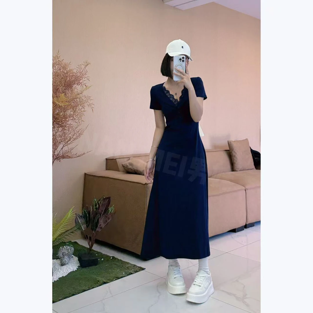 NM【旧梦连衣裙】气质蕾丝拼接收腰显瘦长款连衣裙