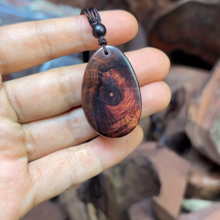 海南黄花梨水滴吊坠