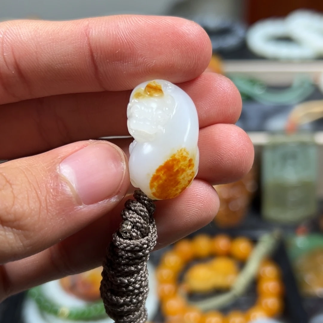 老***張和田玉未镶嵌吊坠(不含链)