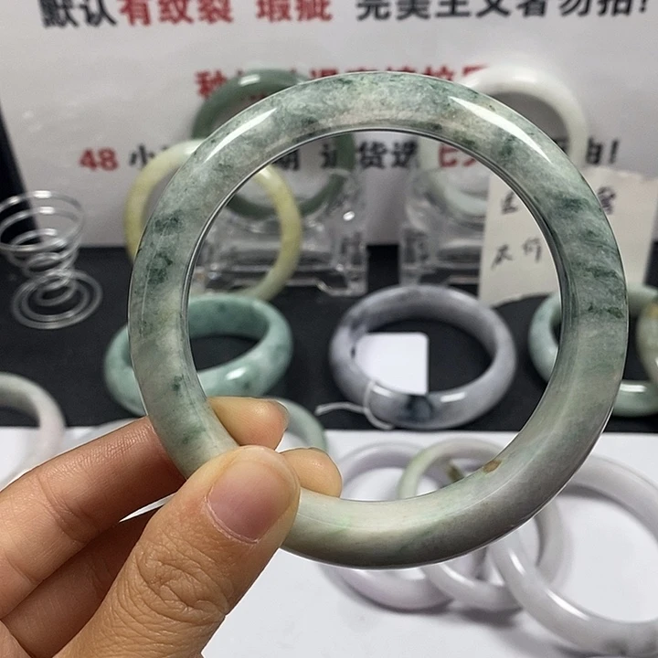 未镶嵌手镯翡翠32。 63圈