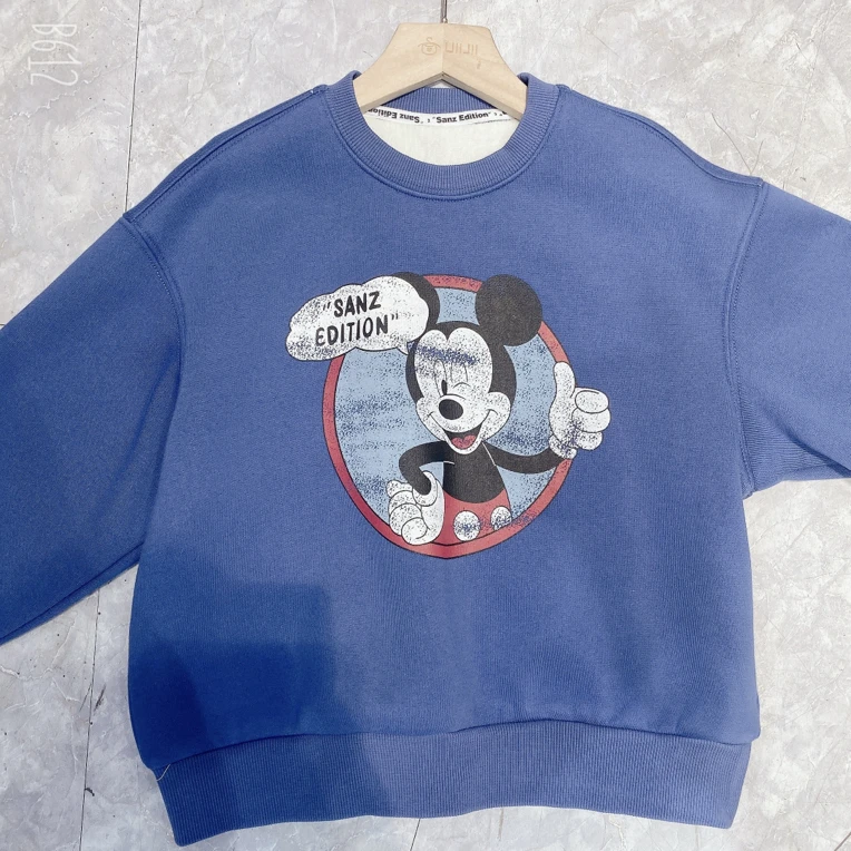 753童装米奇加绒卫衣