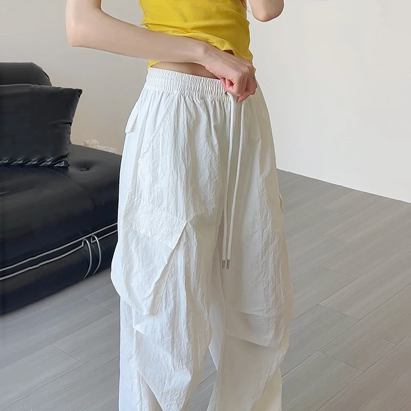 白色速干工装裤女夏季2025新款降落伞兵裤显瘦斜口袋美式阔腿裤子