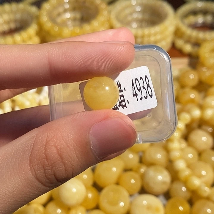 未镶嵌琥珀珠宝奇石4938