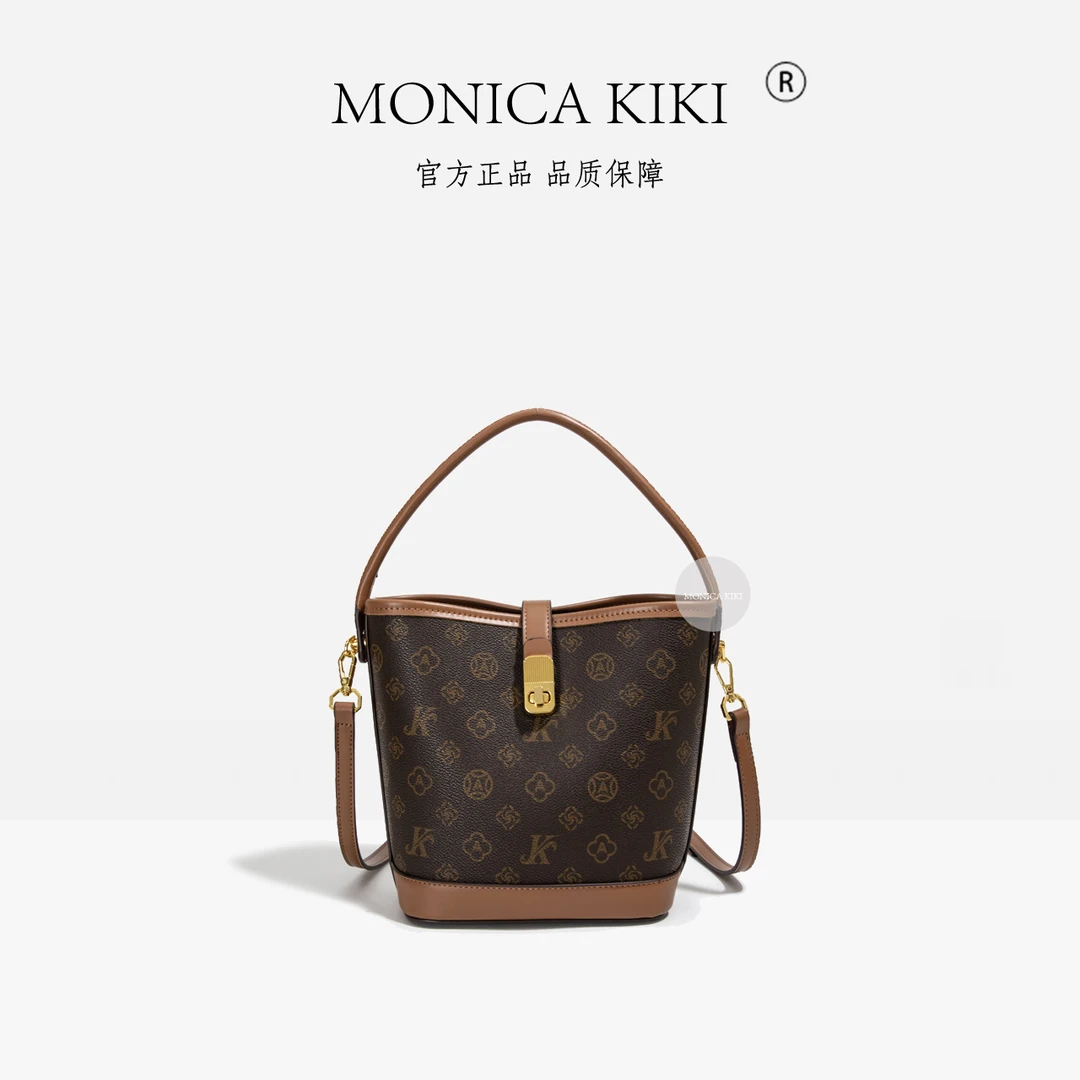 5833莫妮卡齐齐白色水桶包时尚单肩斜挎包高级质感百搭女士手提包