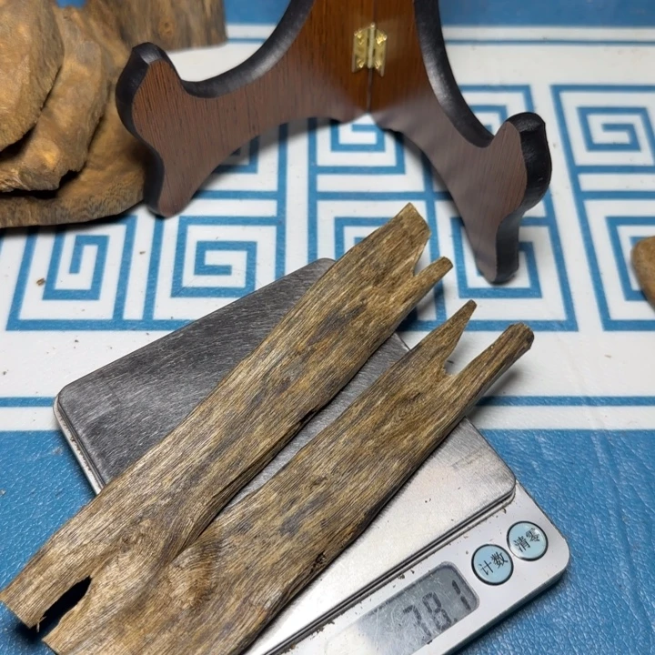 木质绿奇兰香树心油38克