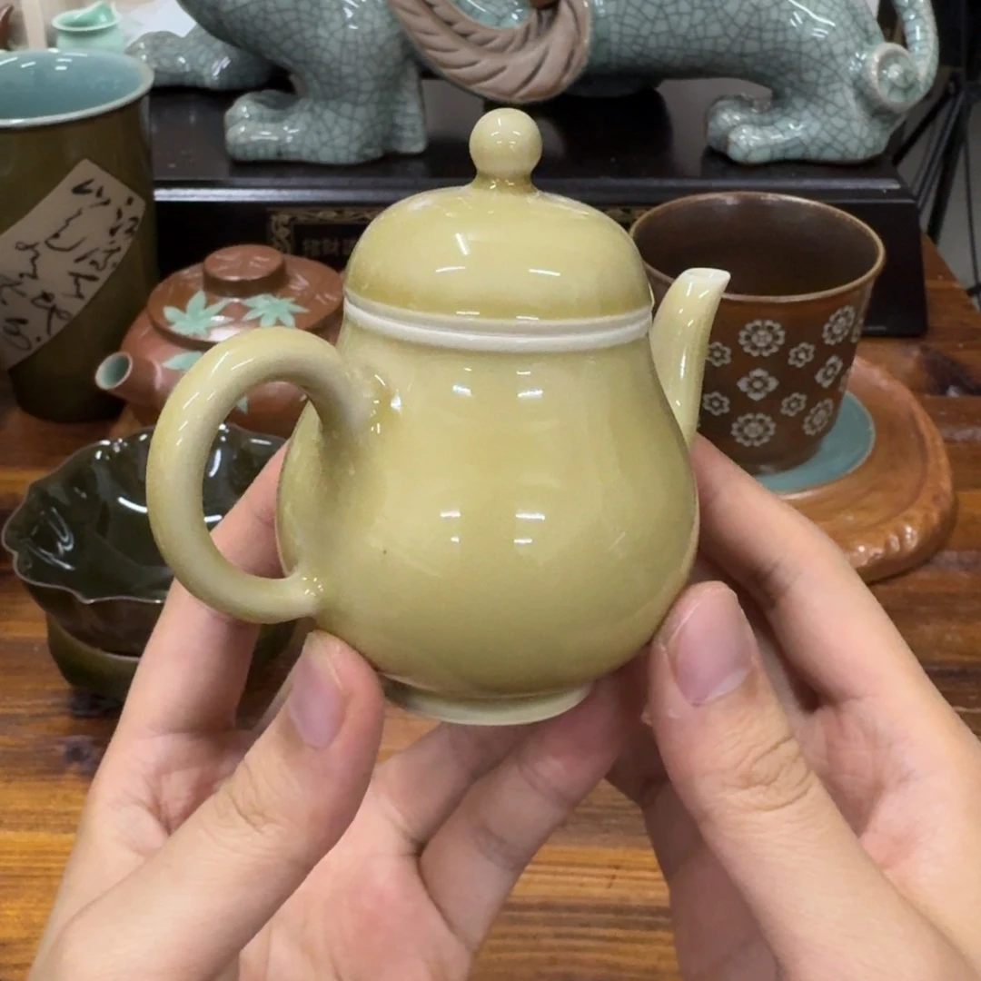 龙泉青瓷茶具微瑕1209