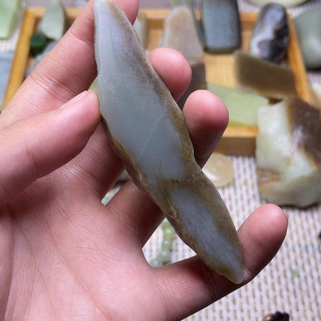 未镶嵌和田玉珠宝半成品