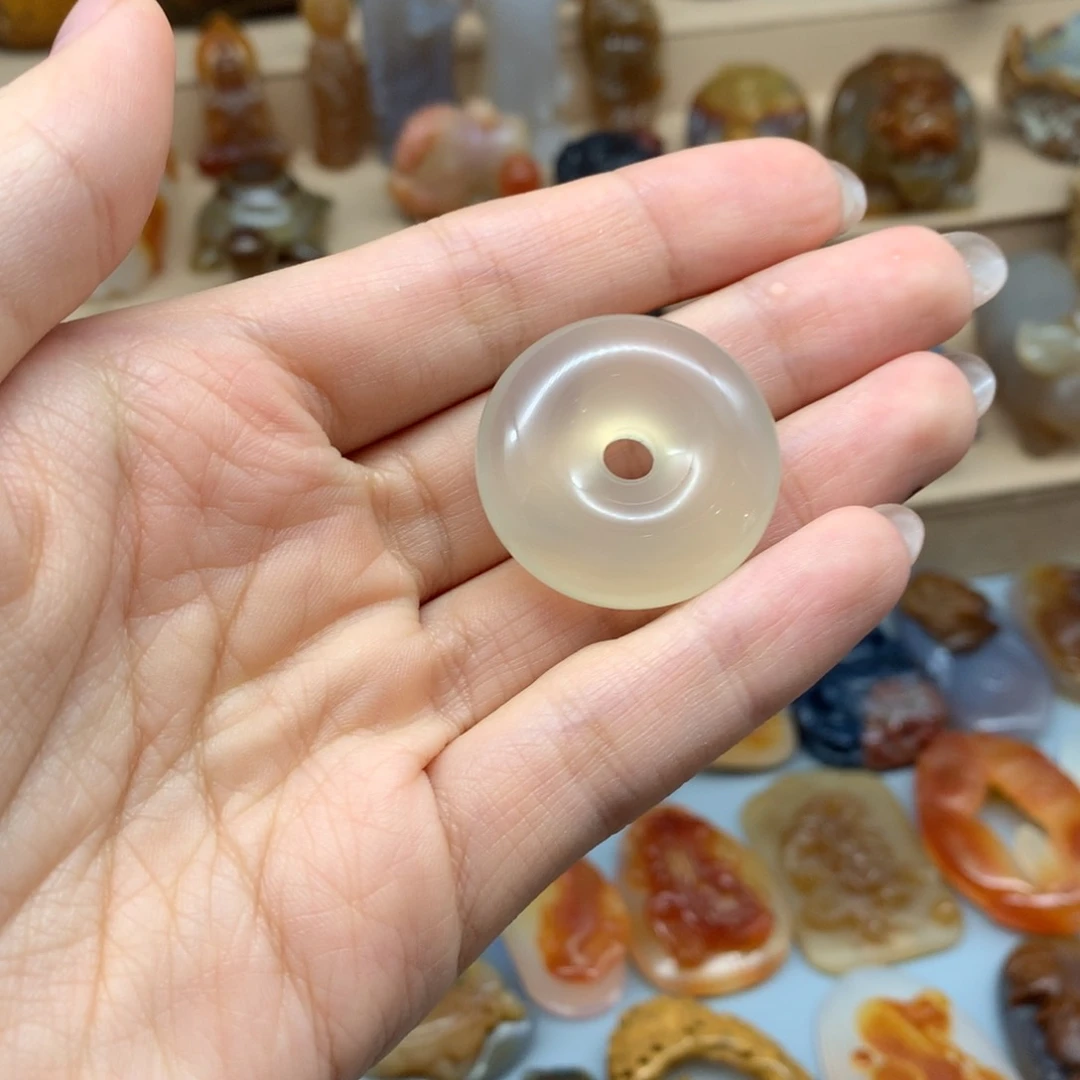 未镶嵌吊坠(赠链)玛瑙/玉髓