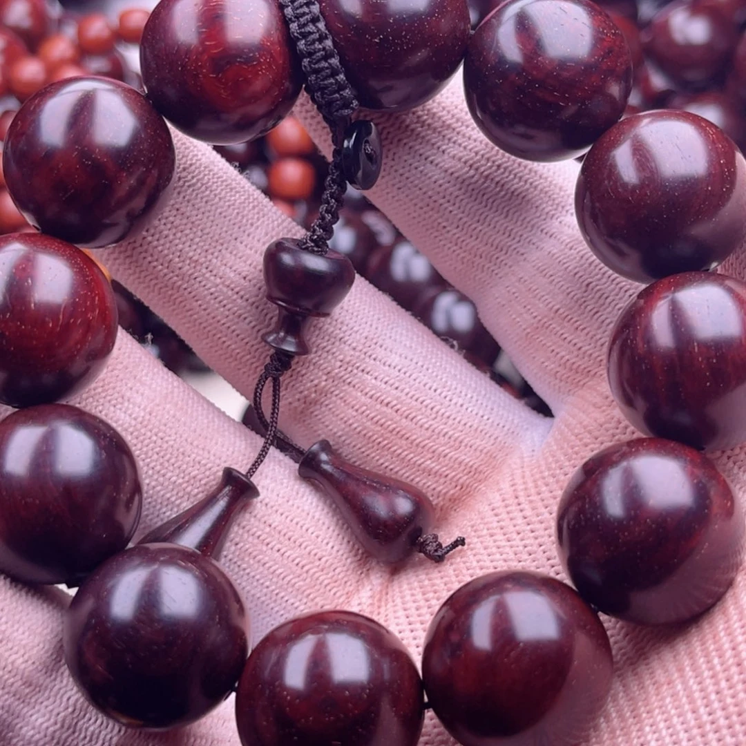 檀香紫檀（小叶紫檀） 印度小叶紫檀老料爆满金星2.0。