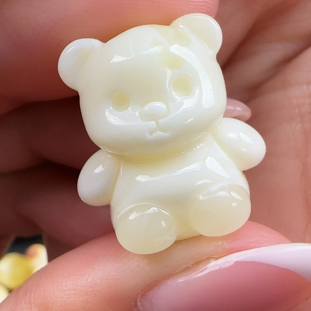 琥珀裸石未镶嵌比****）蜜蜡