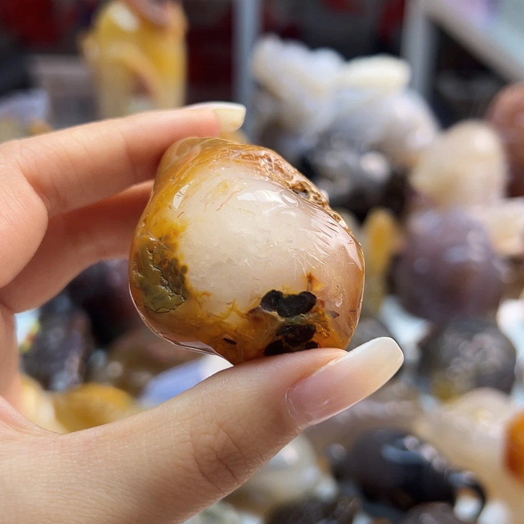 玛瑙/玉髓未镶嵌颈饰