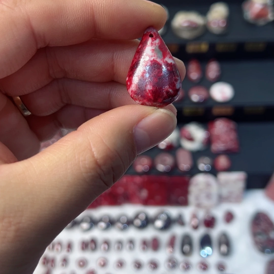 天然辰砂天然朱砂吊坠18