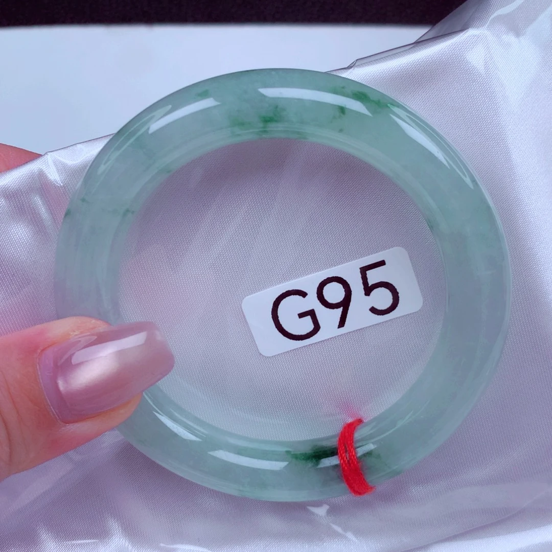 翡翠未镶嵌手镯手镯