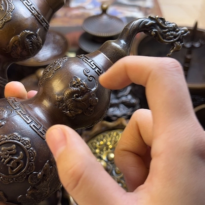 精美铜器，点击下单