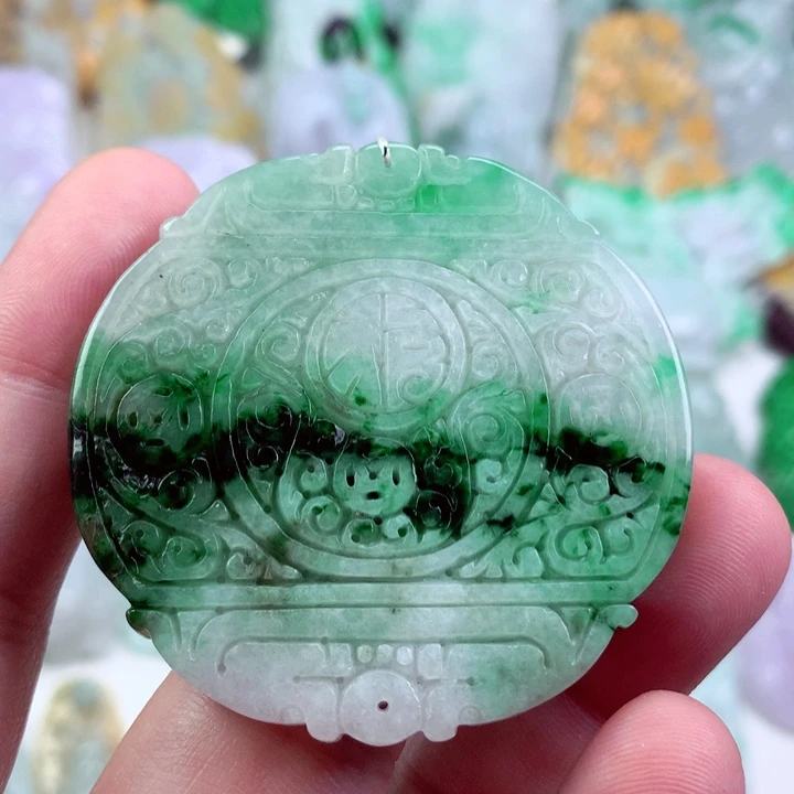 吊坠(不含链)未镶嵌翡翠