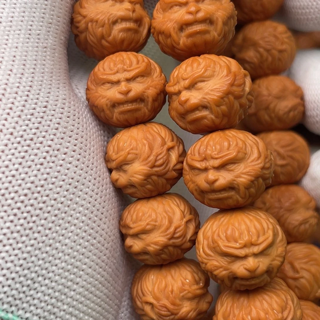 吊坠猴头核桃阿*大圣