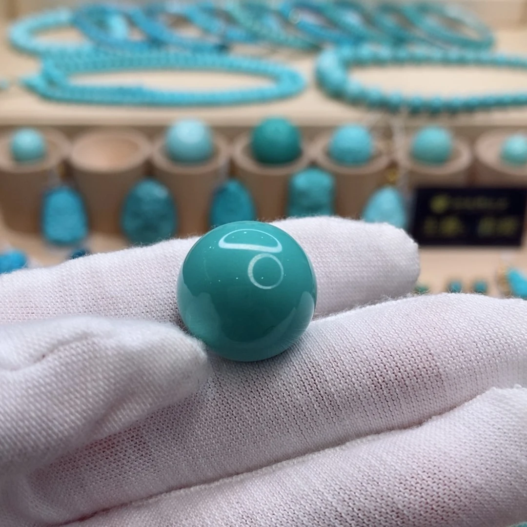 未镶嵌绿松石珠宝奇石